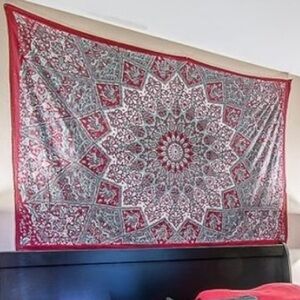 2/$15 - Beautiful Tapestry